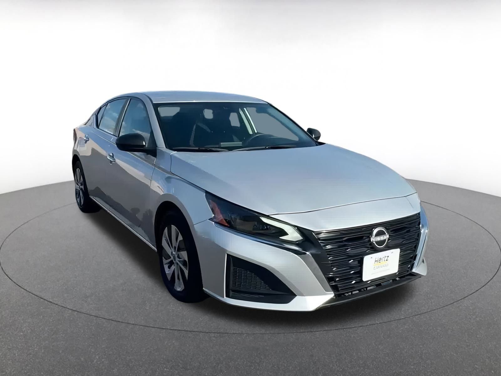 Thumbnail: 2024 Nissan Altima - 3