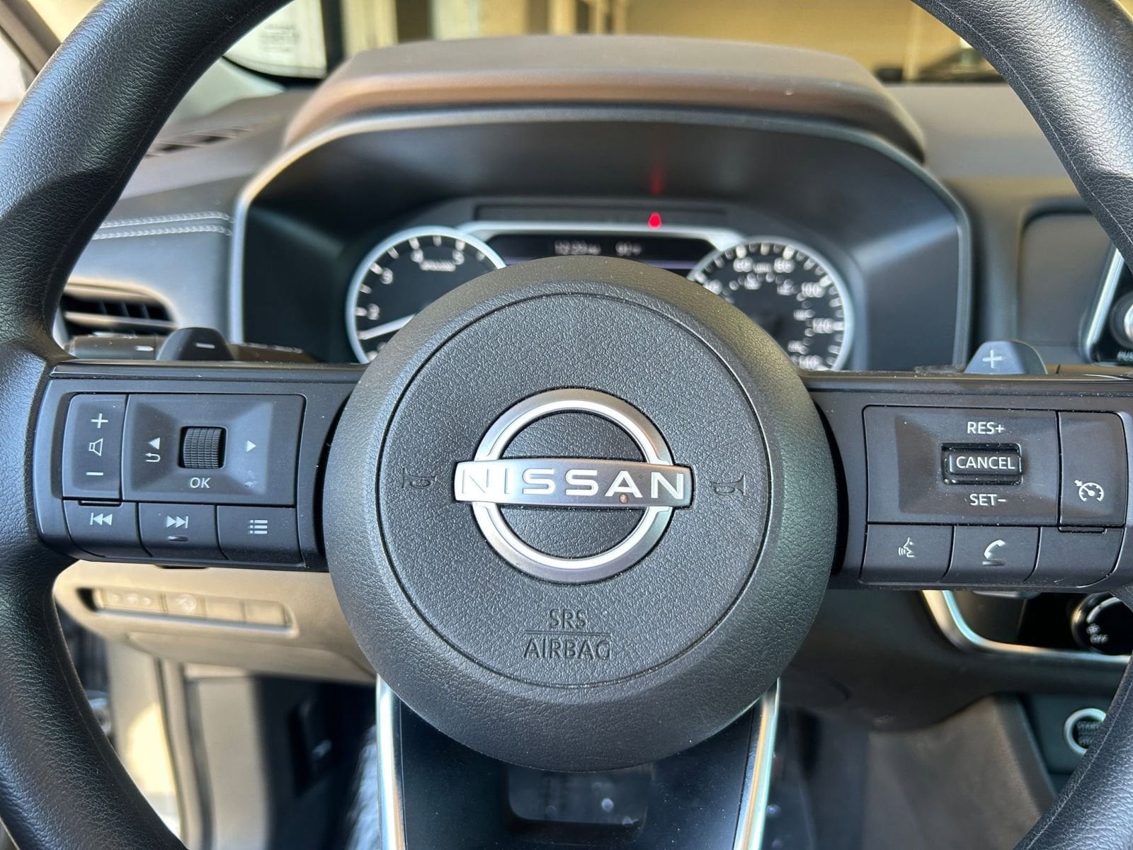 Thumbnail: 2023 Nissan Rogue - 27