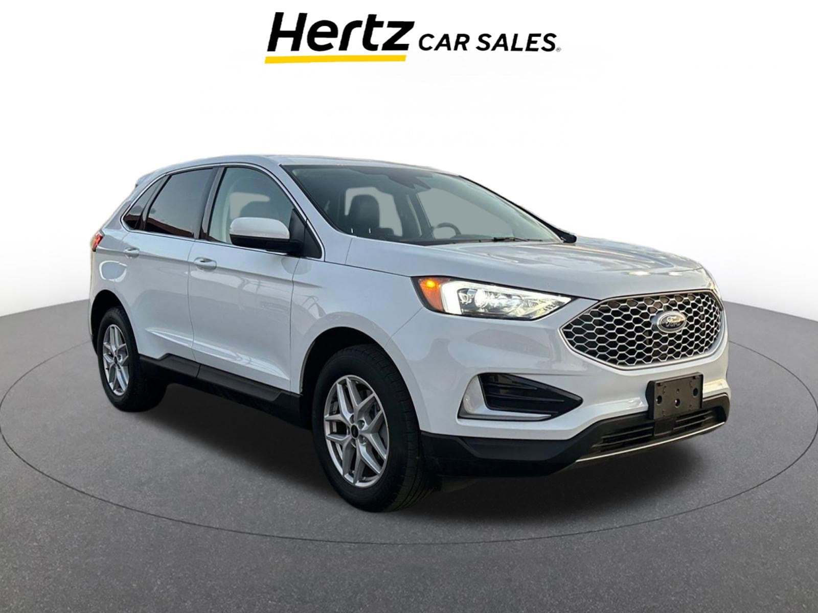 2024 Ford Edge SEL Hero Image