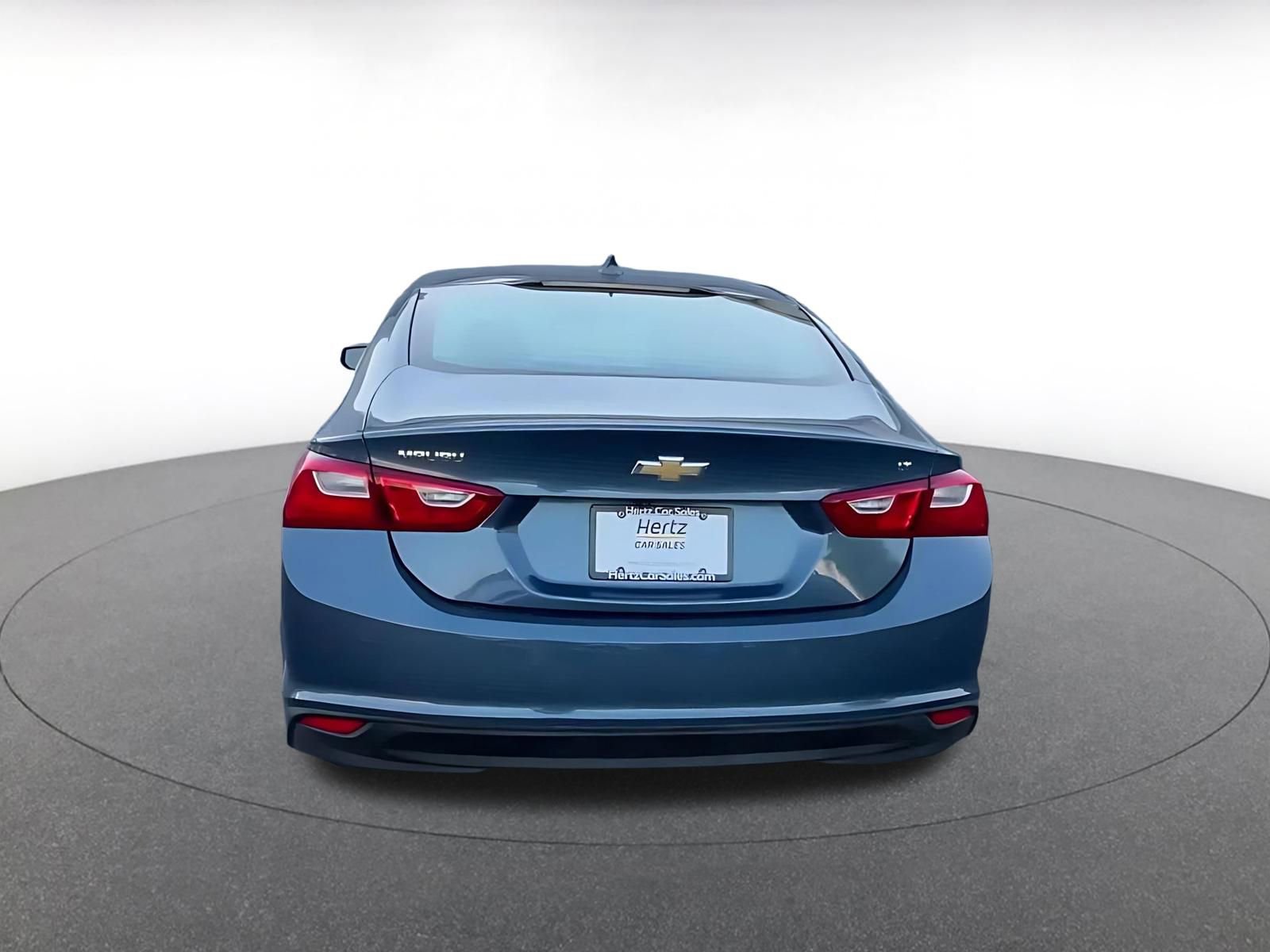 Thumbnail: 2024 Chevrolet Malibu - 12