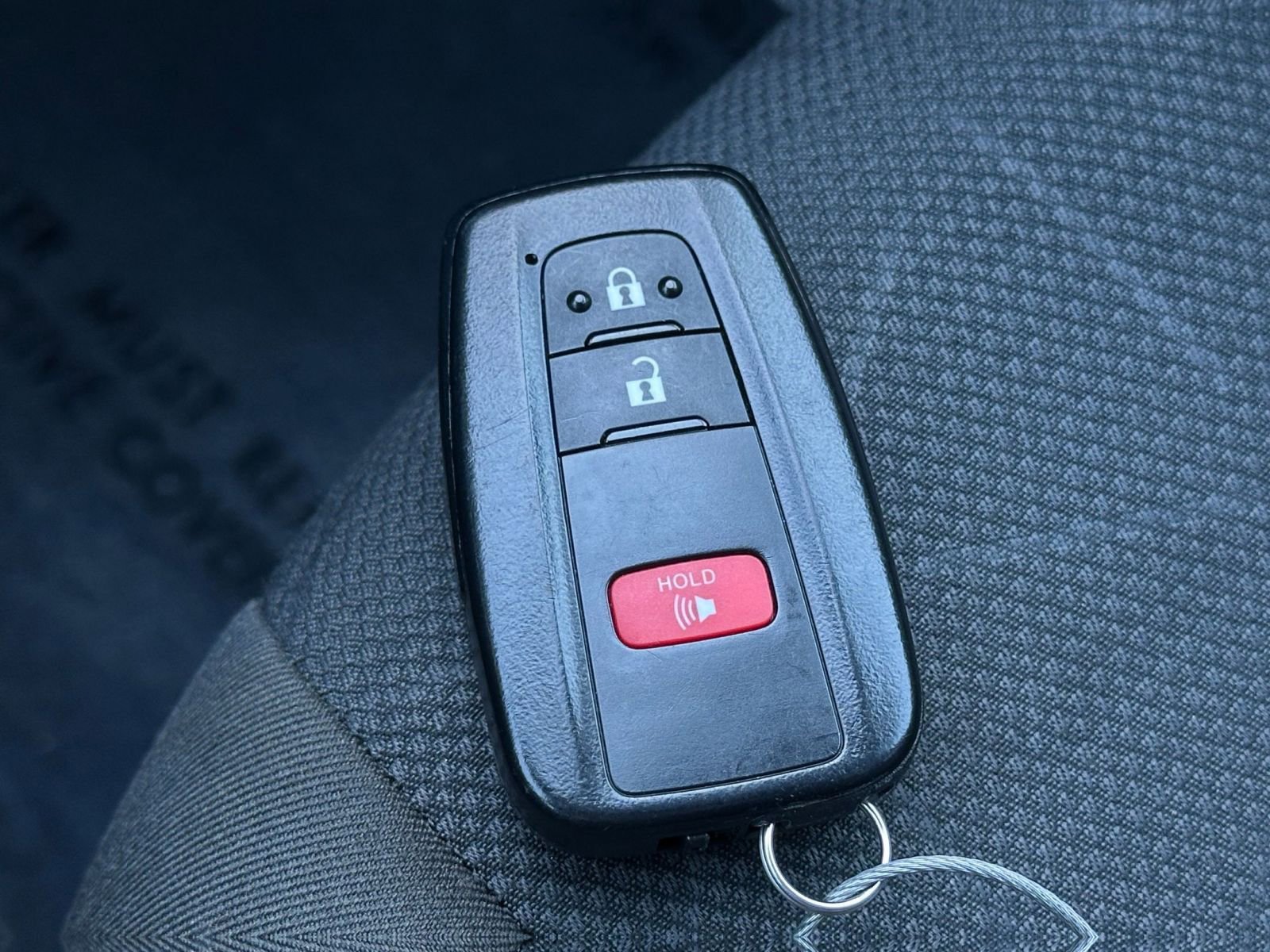 Thumbnail: 2025 Toyota RAV4 - 22