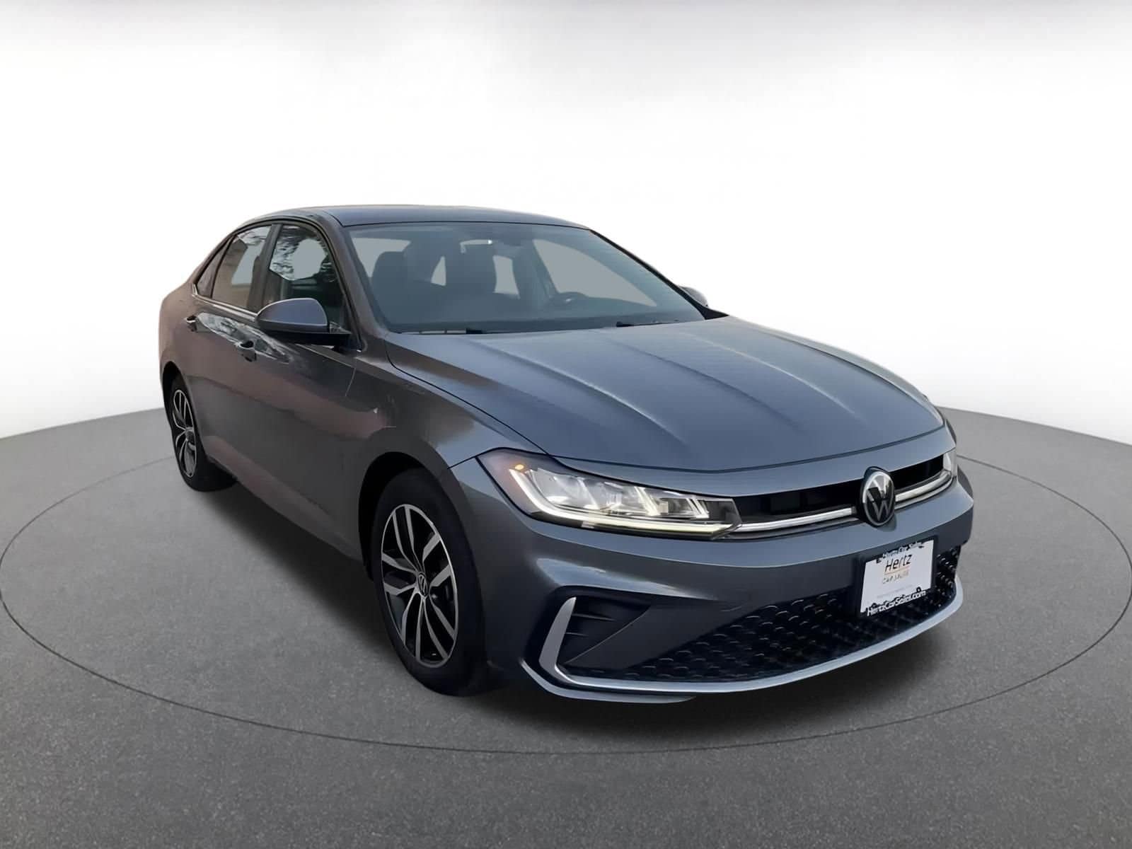 Thumbnail: 2025 Volkswagen Jetta - 3