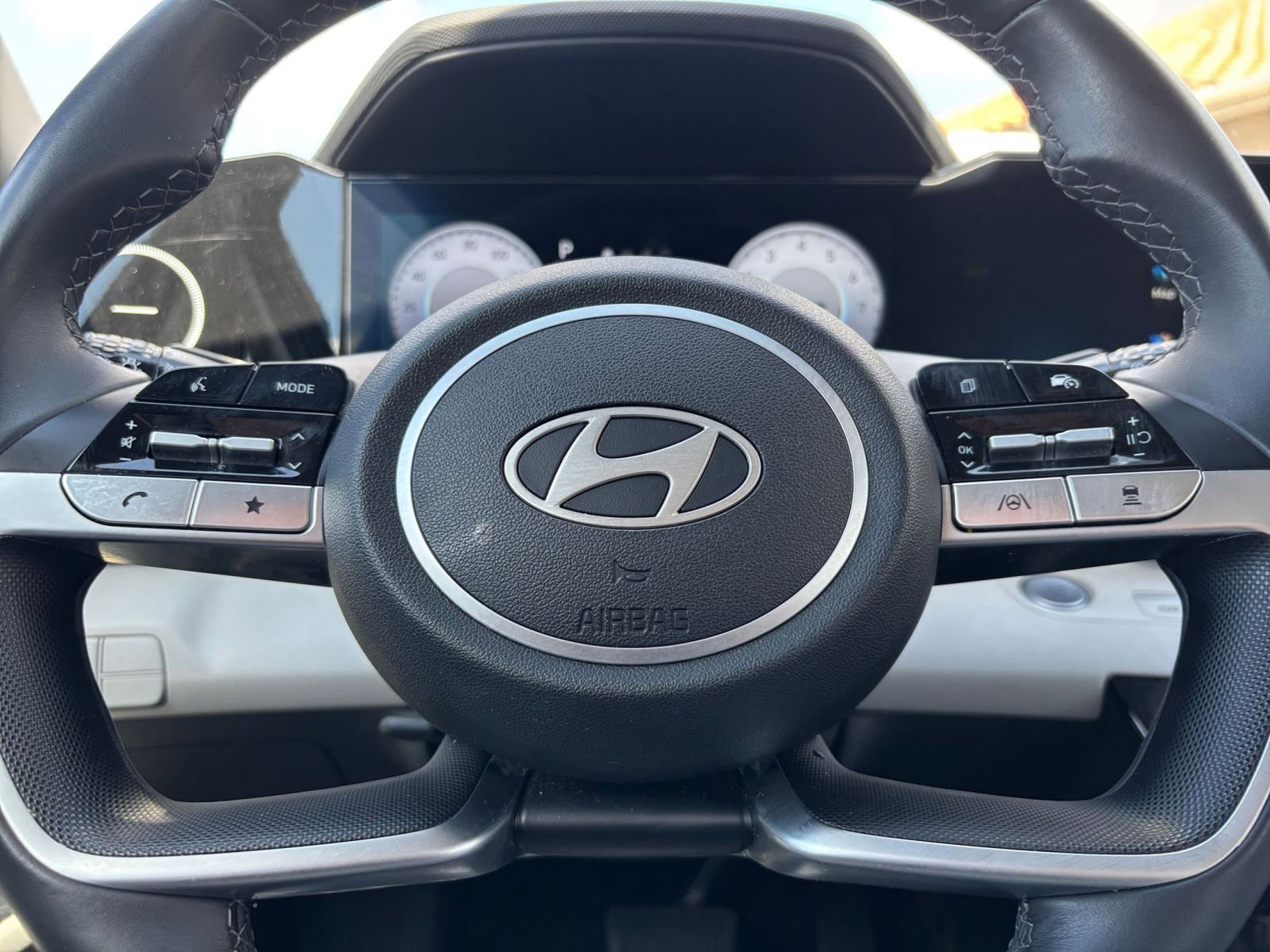 Thumbnail: 2025 Hyundai Elantra - 29