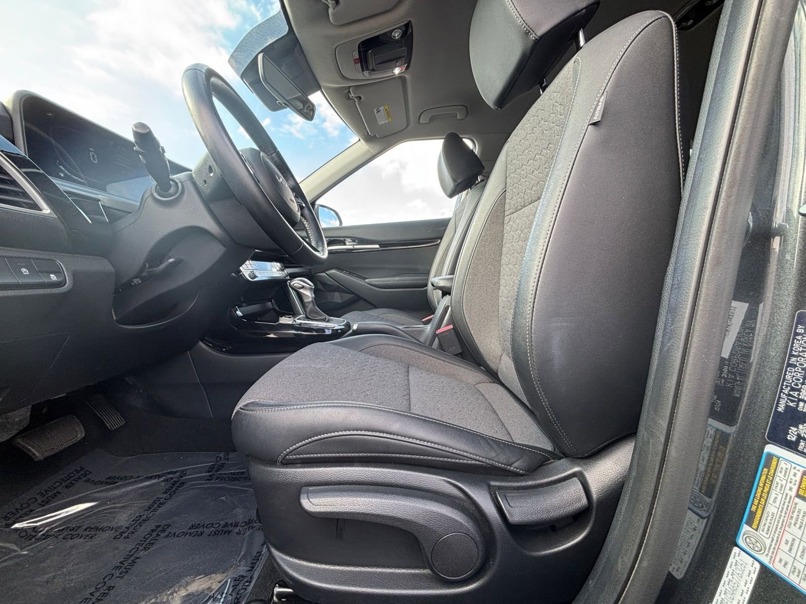 Thumbnail: 2025 Kia Seltos - 25