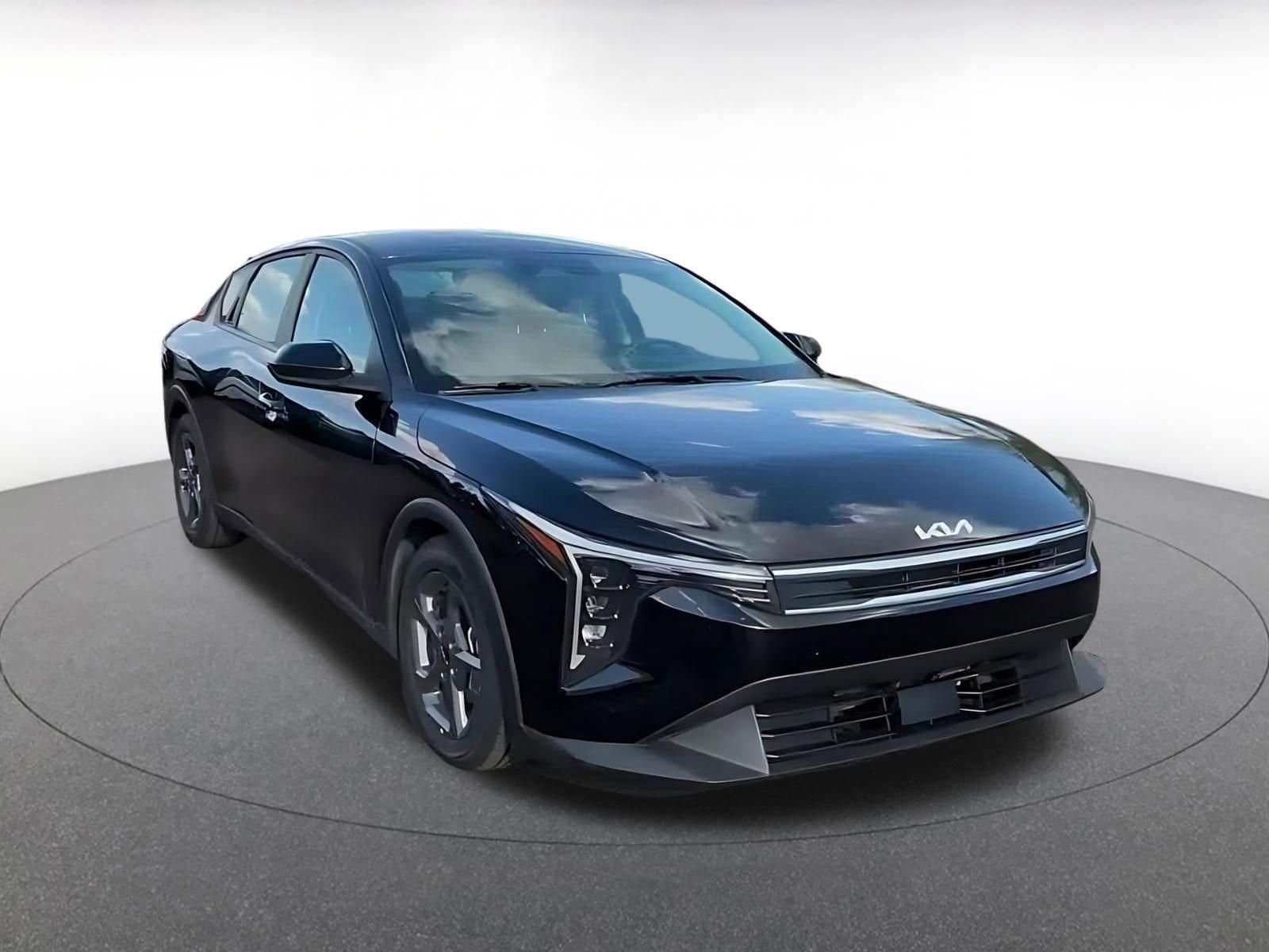Thumbnail: 2025 Kia K4 - 3