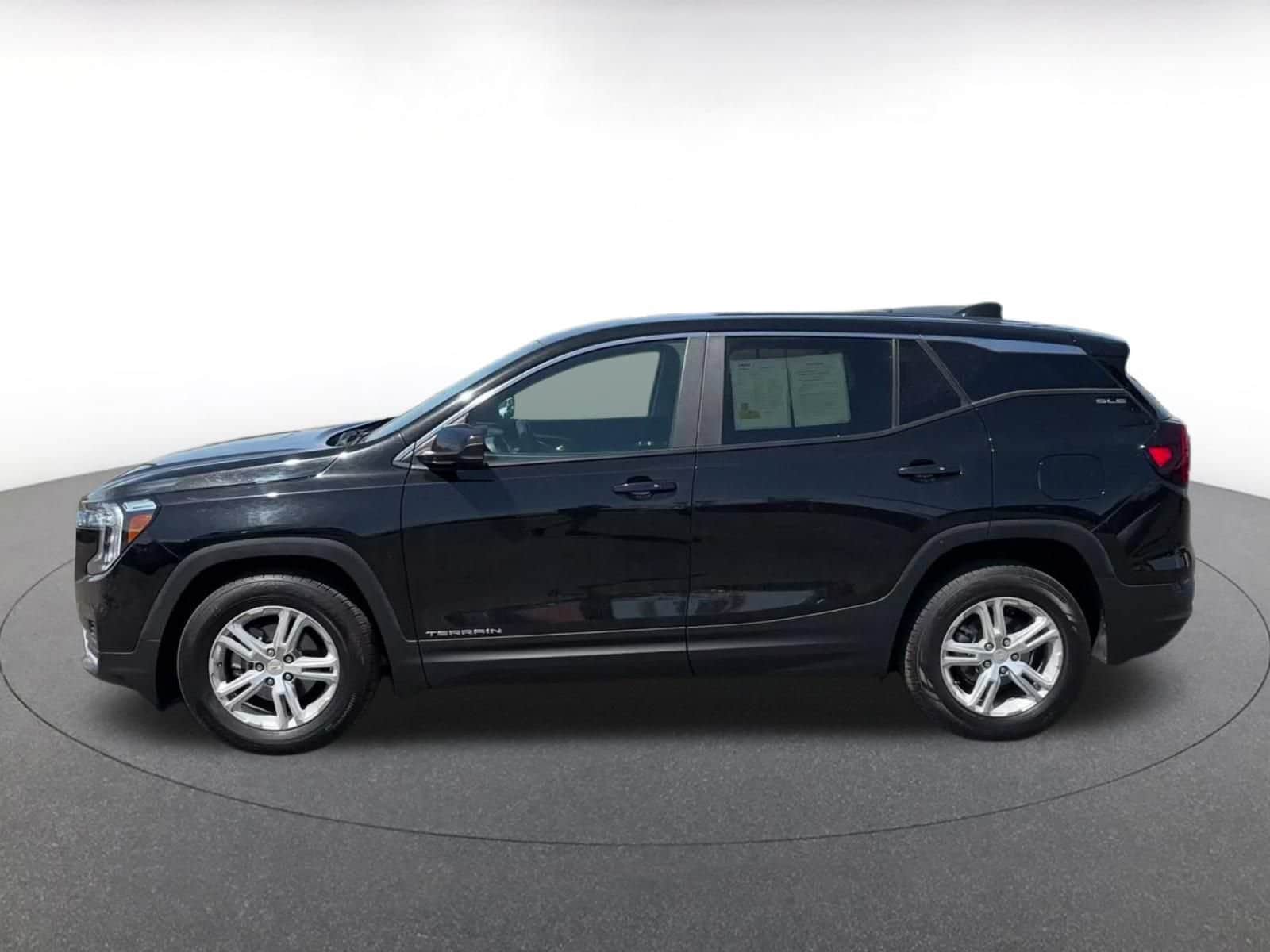 Thumbnail: 2024 GMC Terrain - 7