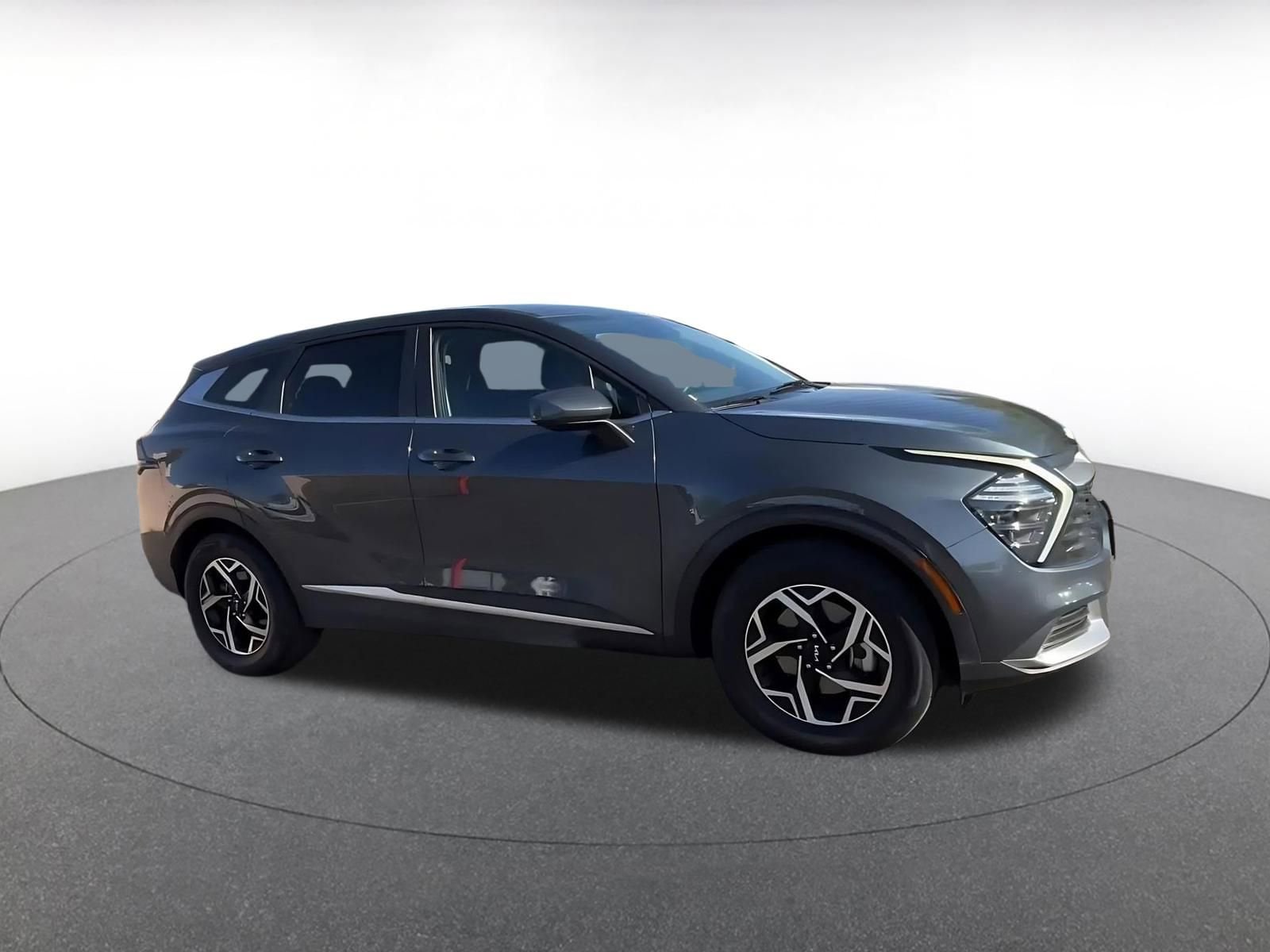 Thumbnail: 2025 Kia Sportage - 2