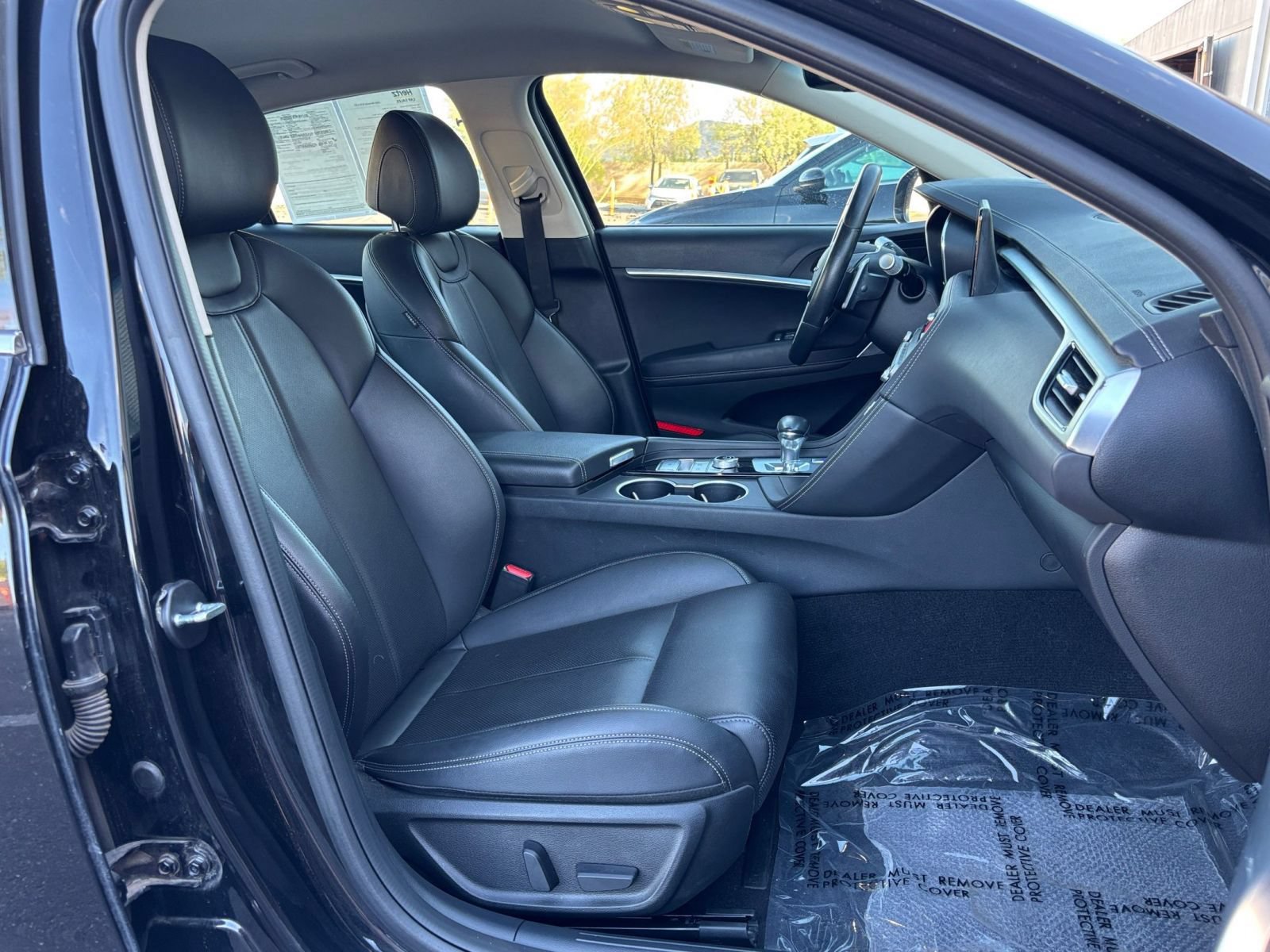 2025 GENESIS G70 Standard - Photo 38