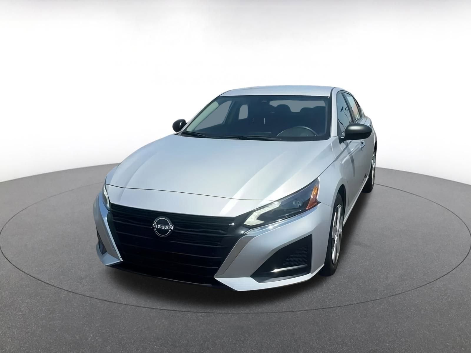 Thumbnail: 2024 Nissan Altima - 7