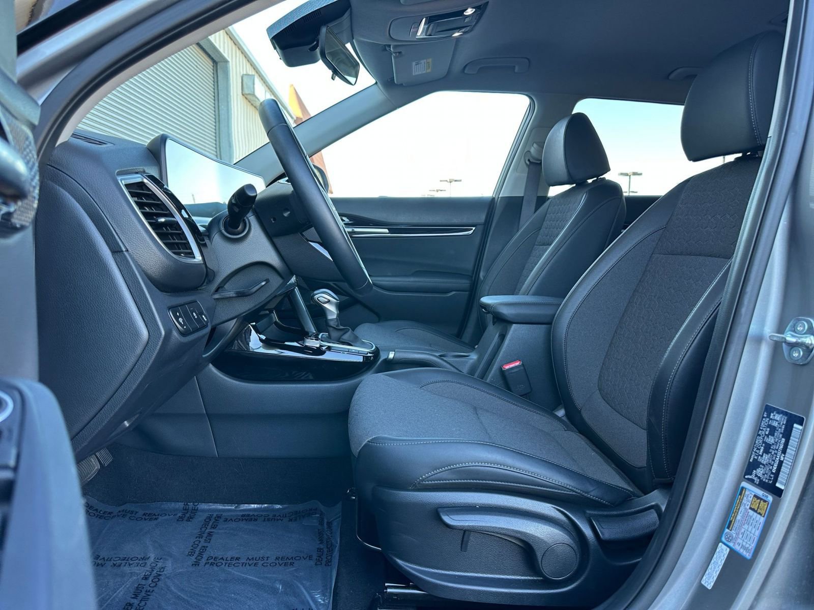 Thumbnail: 2025 Kia Seltos - 25