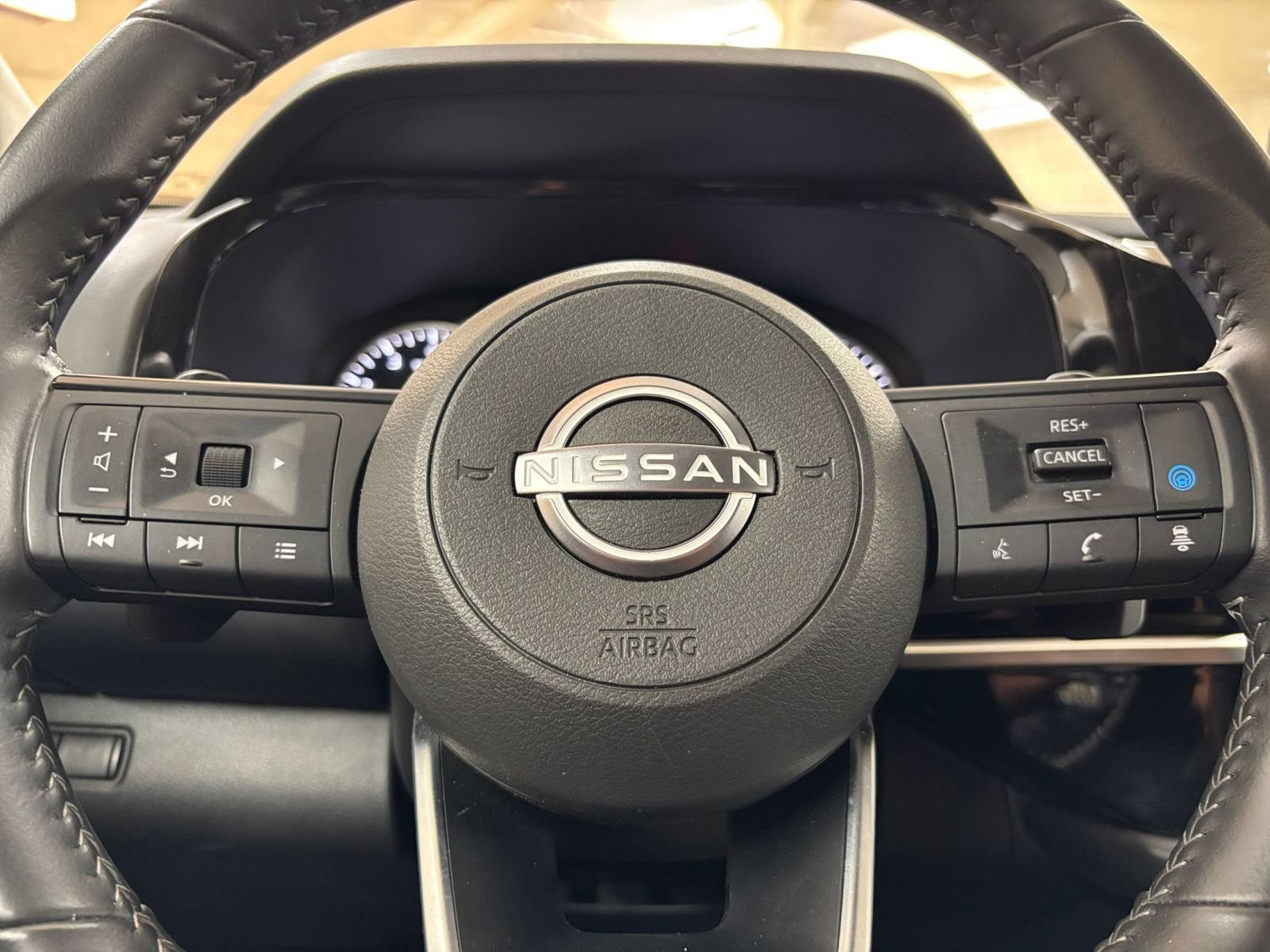 Thumbnail: 2025 Nissan Pathfinder - 30