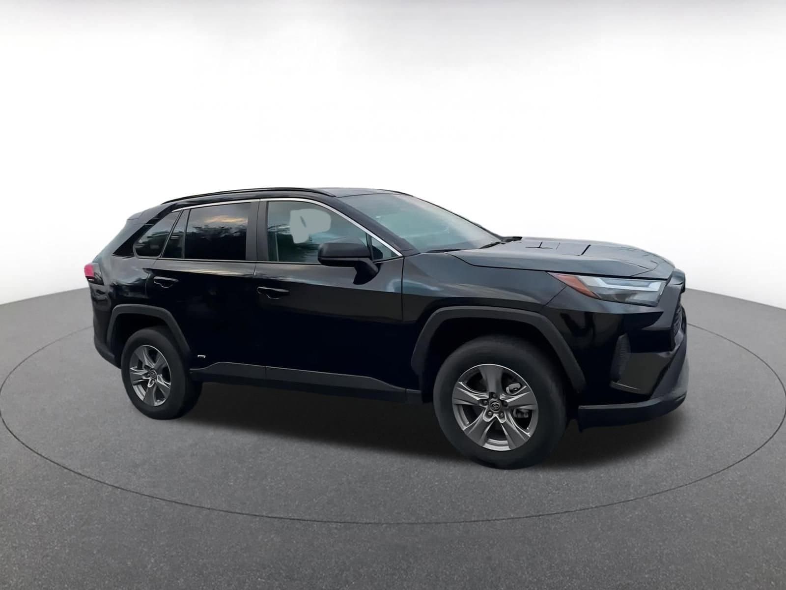 Thumbnail: 2025 Toyota RAV4 - 2