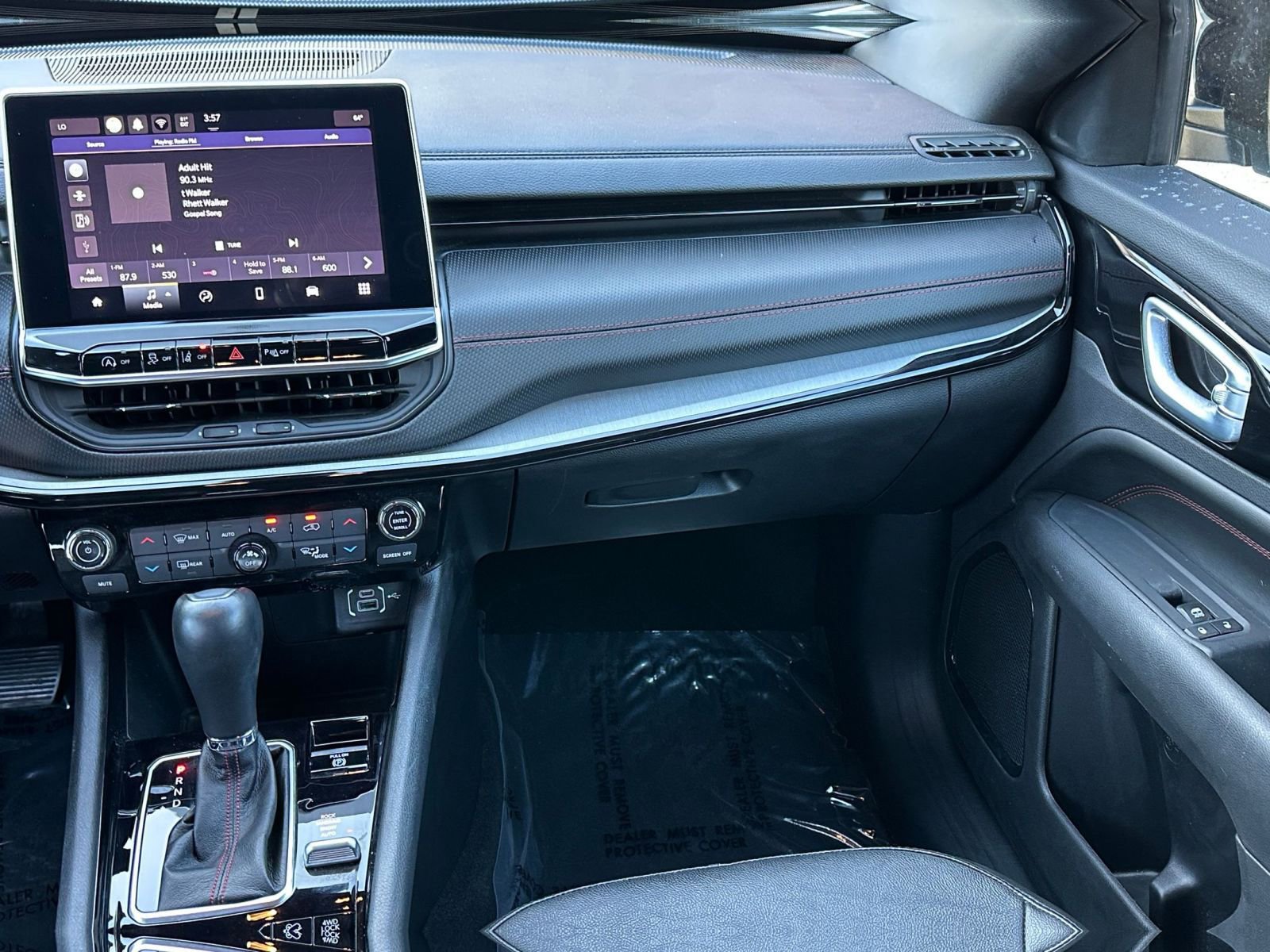 Thumbnail: 2025 Jeep Compass - 34