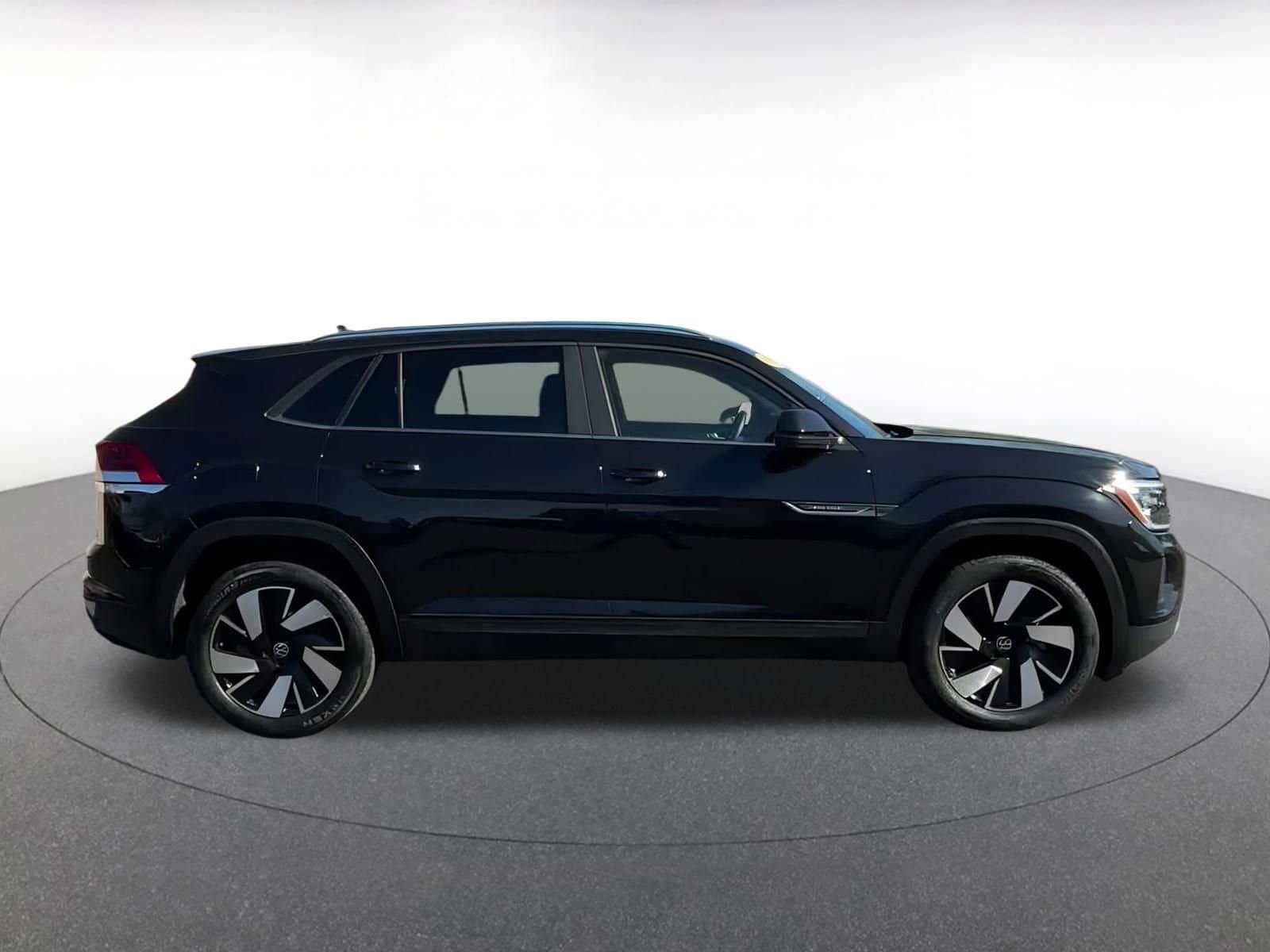 Thumbnail: 2024 Volkswagen Atlas - 16