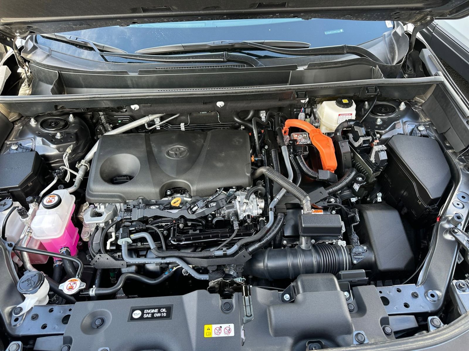 Thumbnail: 2025 Toyota RAV4 - 31