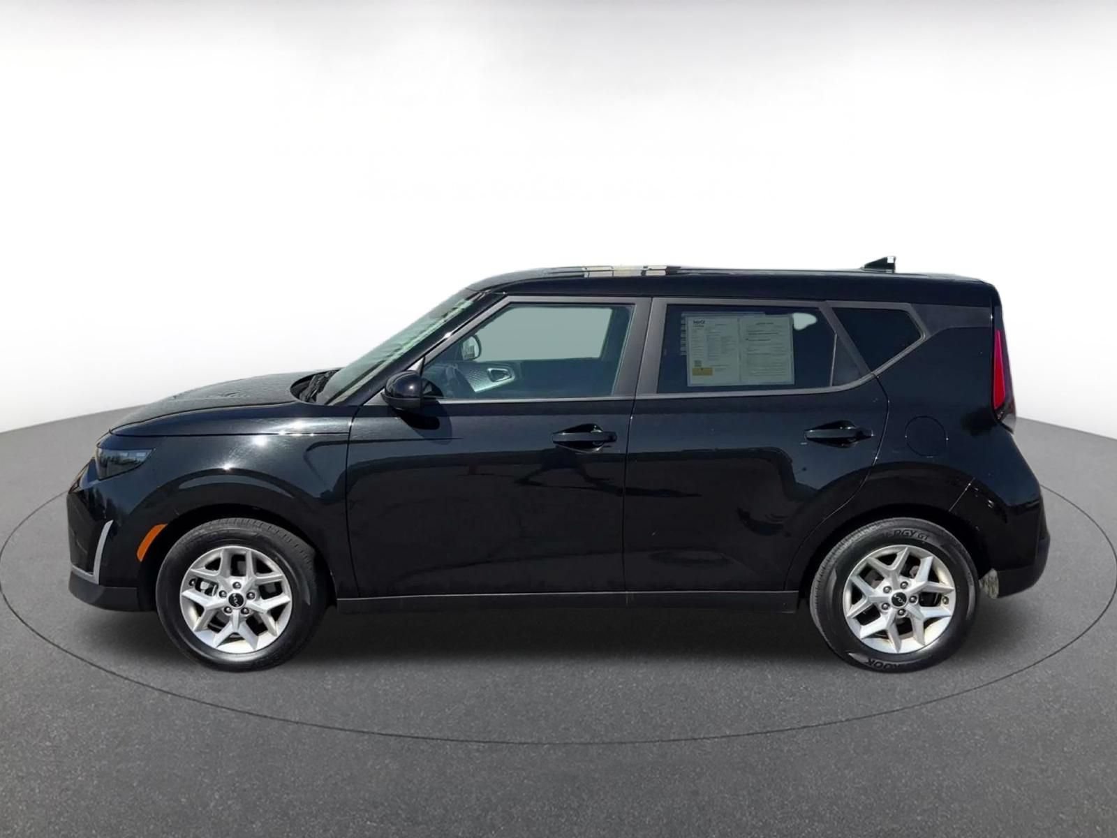 Thumbnail: 2025 Kia Soul - 8