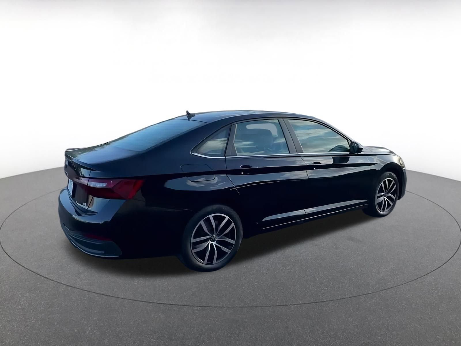 Thumbnail: 2025 Volkswagen Jetta - 15