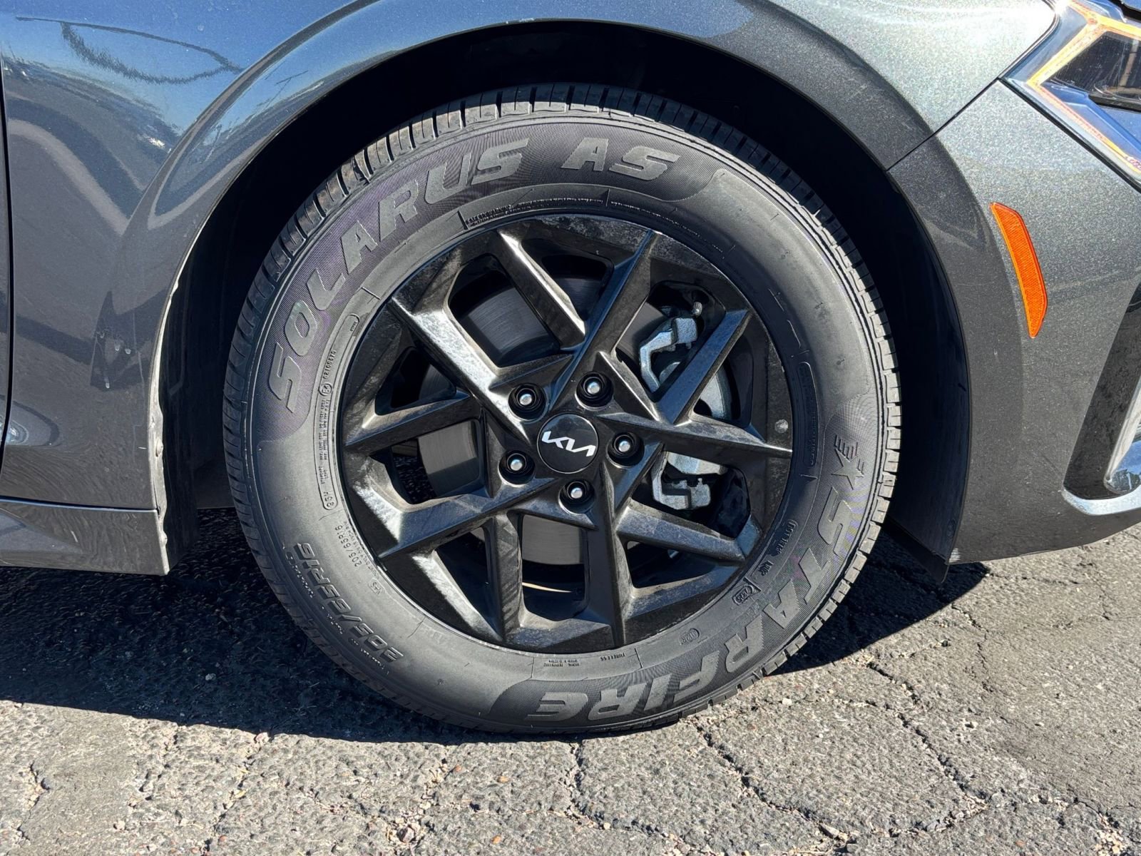 Thumbnail: 2025 Kia K5 - 29