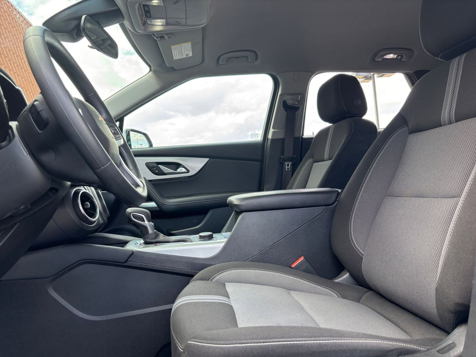 Thumbnail: 2025 Chevrolet Blazer - 28