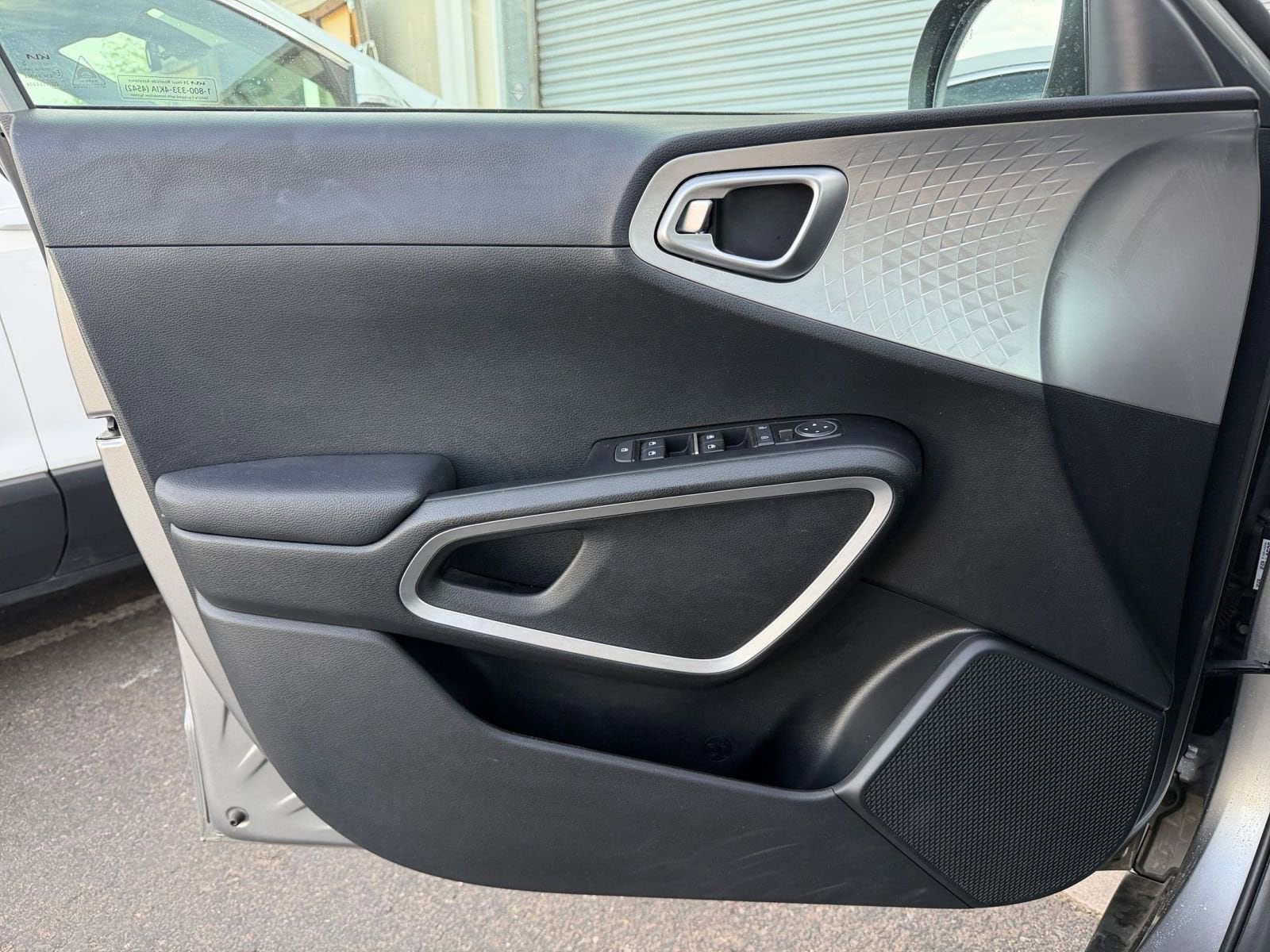 Thumbnail: 2025 Kia Soul - 18