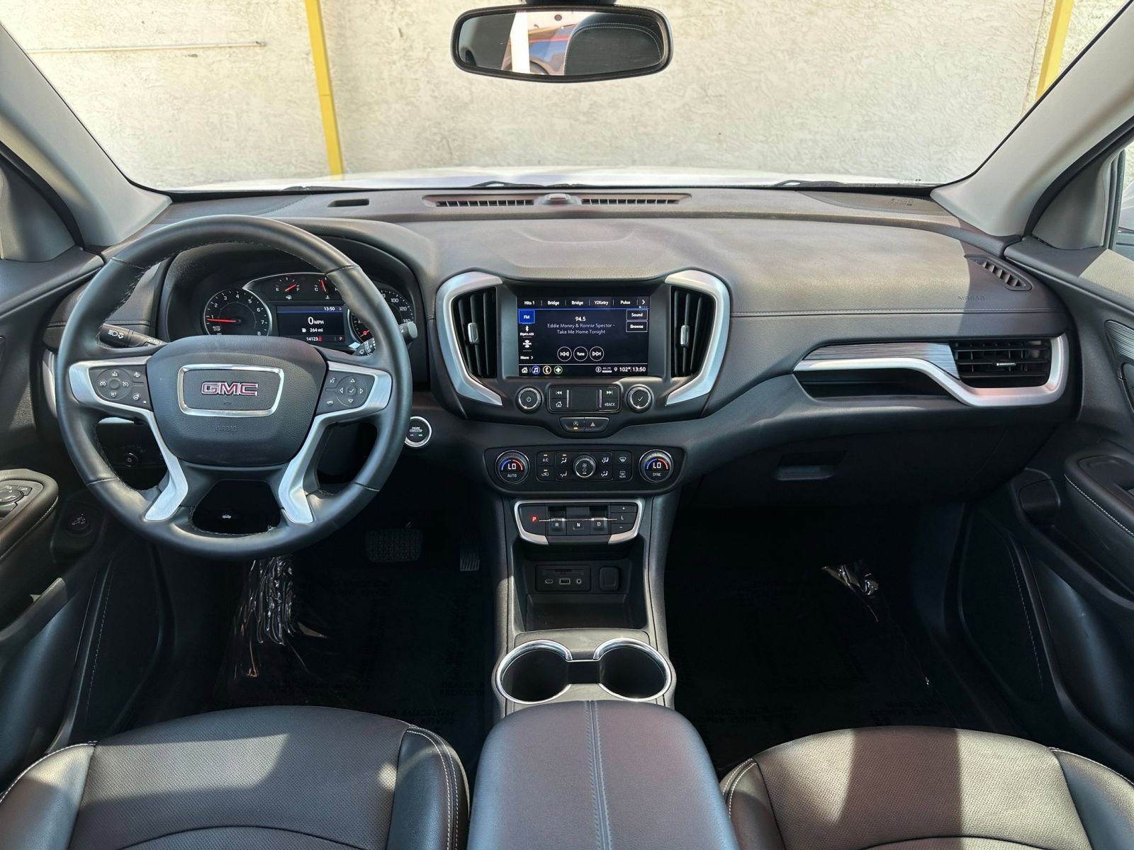 Thumbnail: 2024 GMC Terrain - 33