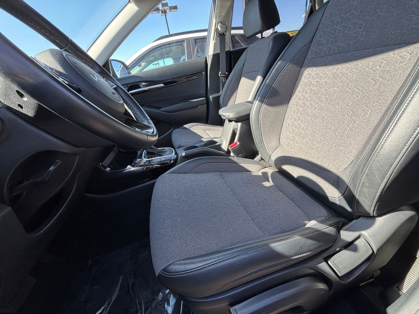 Thumbnail: 2025 Kia Seltos - 28