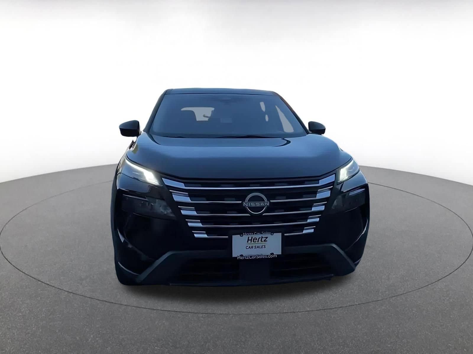 Thumbnail: 2025 Nissan Rogue - 4