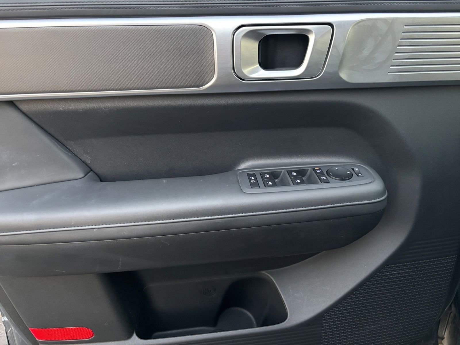 Thumbnail: 2025 Hyundai Santa Fe - 21