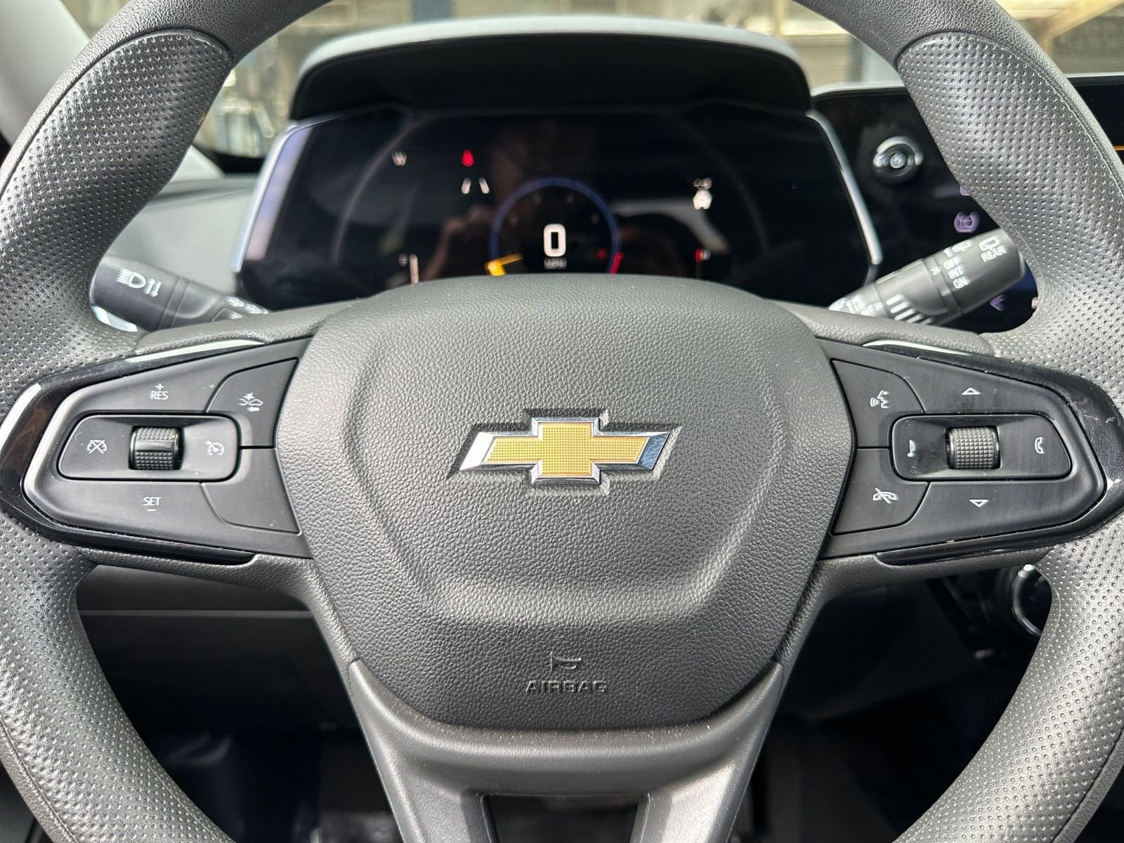 Thumbnail: 2025 Chevrolet Trax - 25