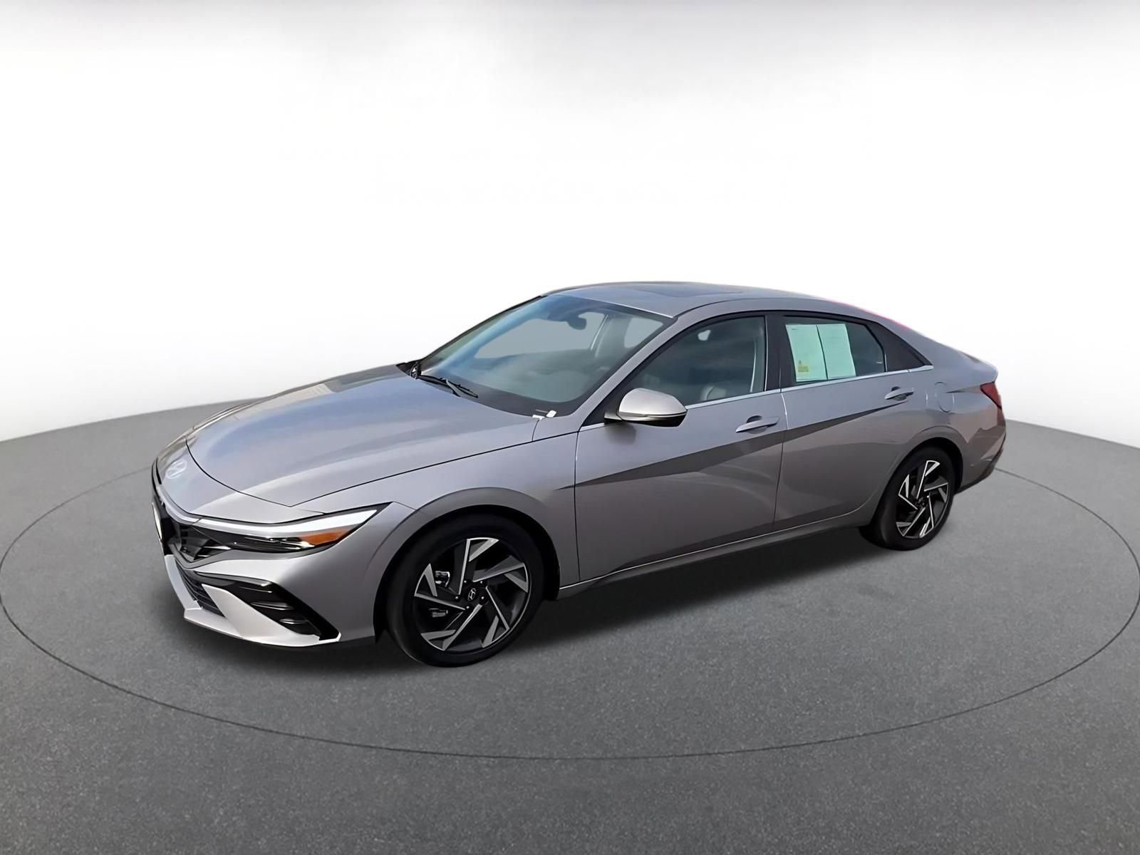 Thumbnail: 2025 Hyundai Elantra - 8