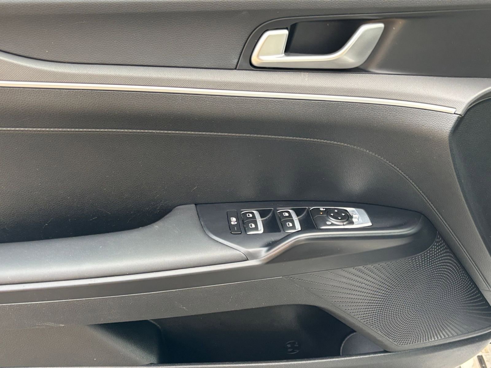 Thumbnail: 2025 Kia K5 - 18