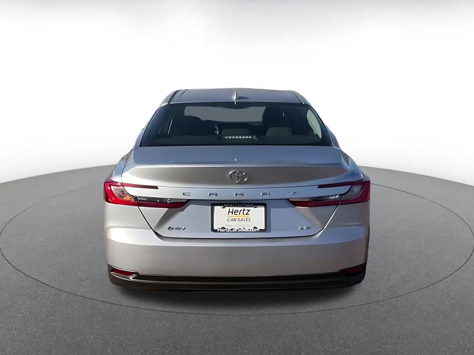 Thumbnail: 2025 Toyota Camry - 12