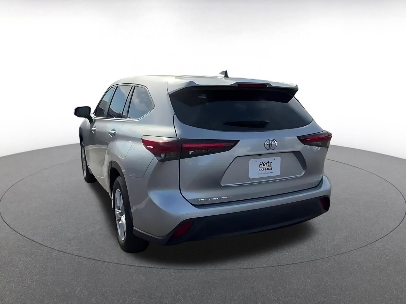 Thumbnail: 2025 Toyota Highlander - 11