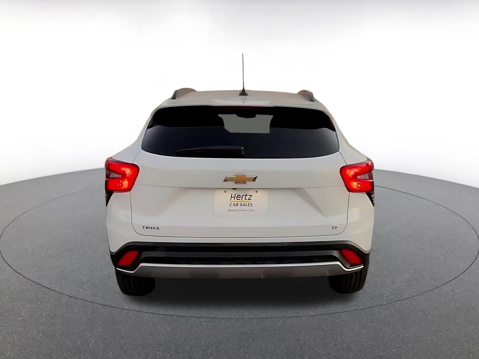Thumbnail: 2025 Chevrolet Trax - 12