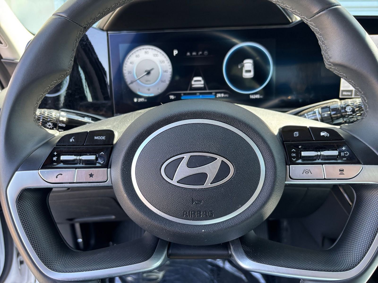 Thumbnail: 2025 Hyundai Elantra - 28