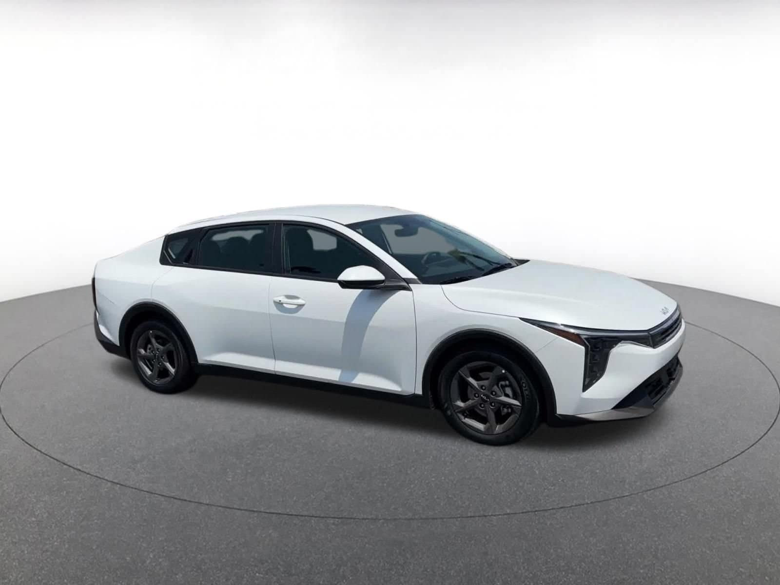 Thumbnail: 2026 Kia K4 - 2
