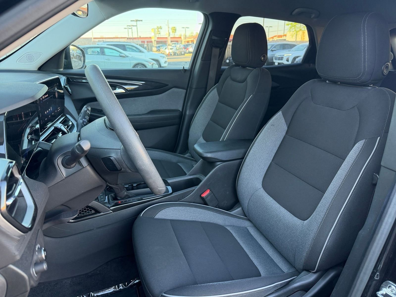 Thumbnail: 2025 Chevrolet TrailBlazer - 35