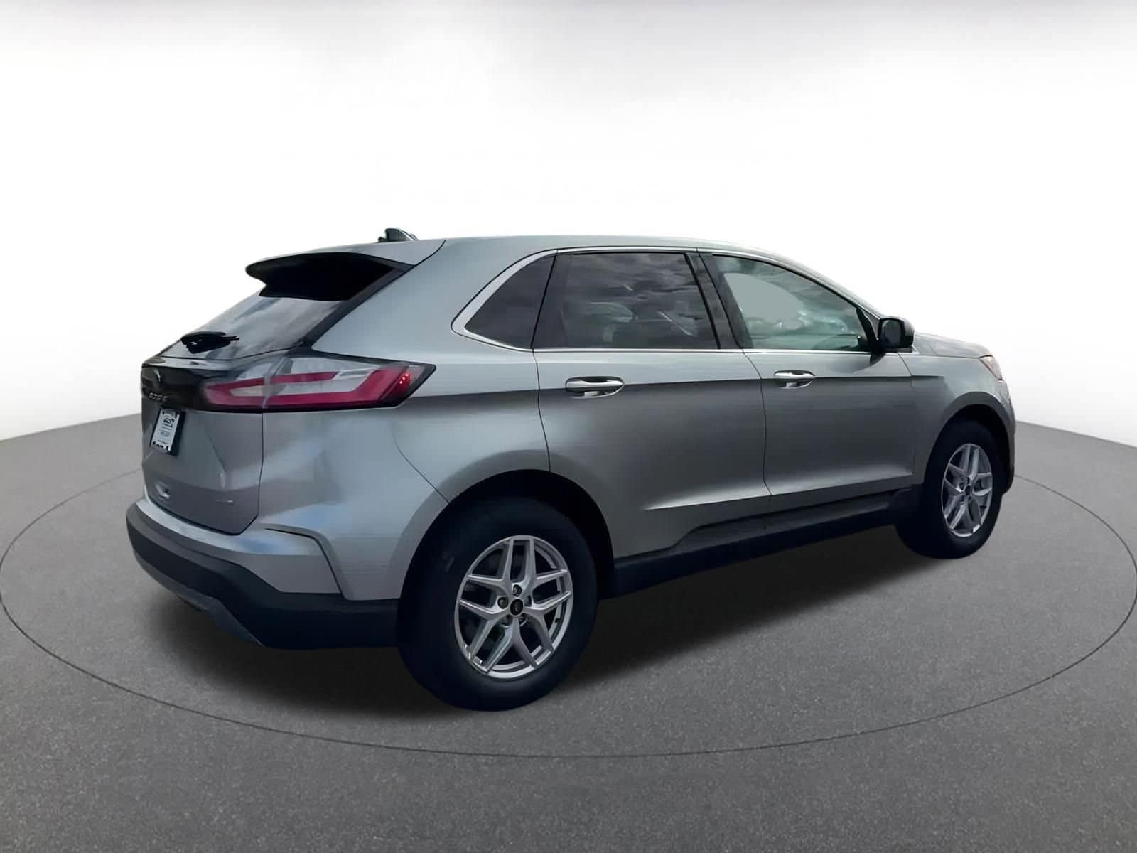 Thumbnail: 2024 Ford Edge - 15