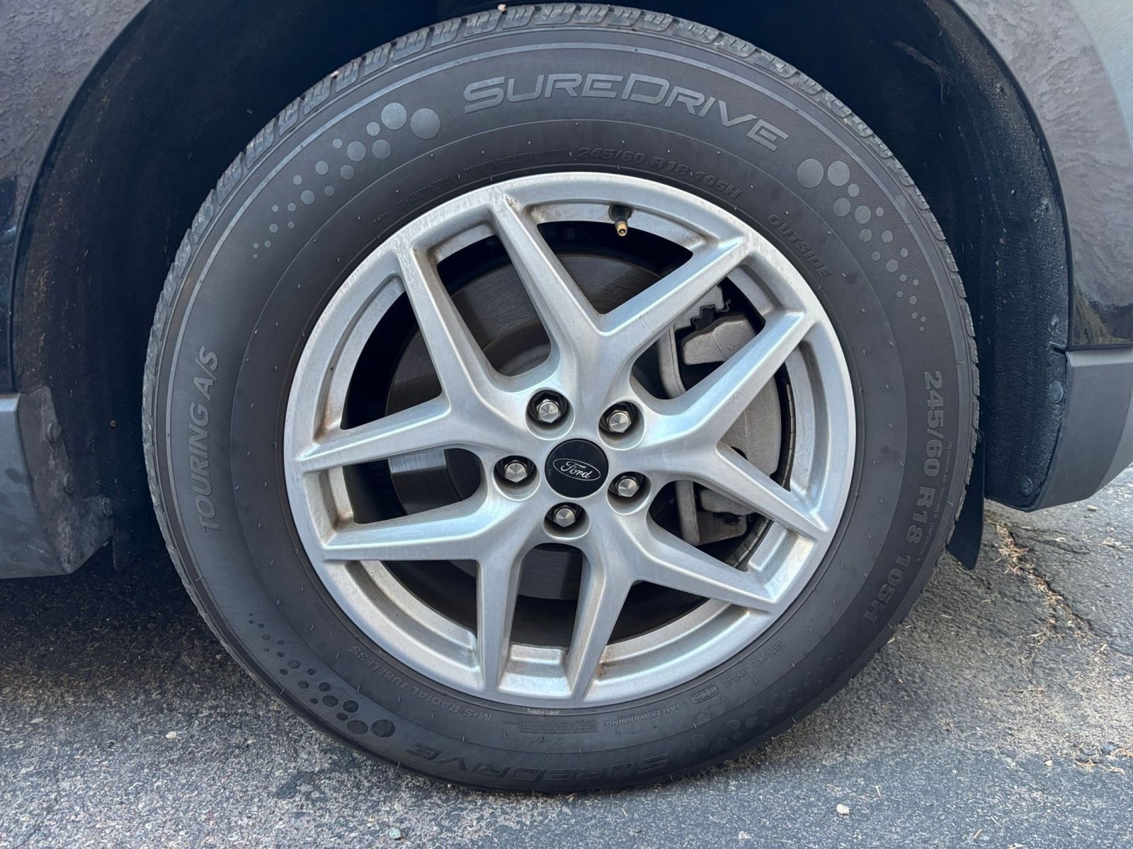 Thumbnail: 2024 Ford Edge - 31