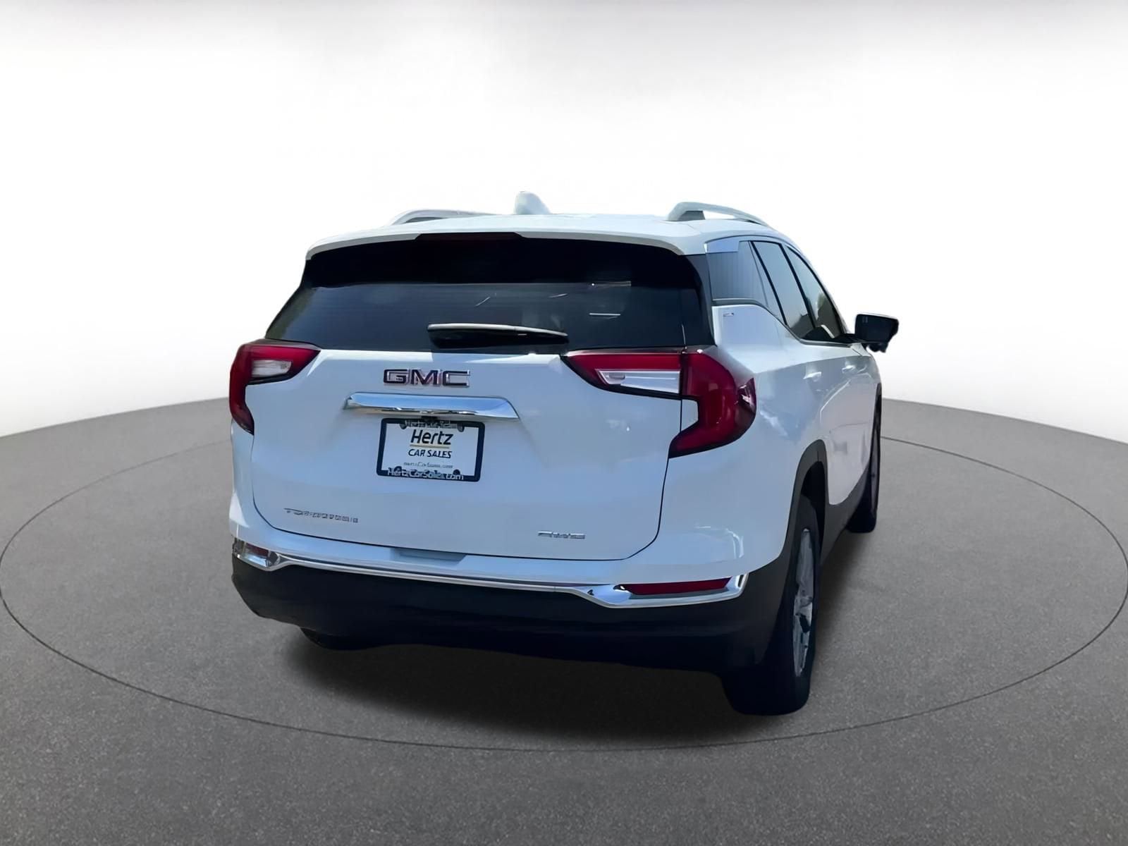 Thumbnail: 2024 GMC Terrain - 14