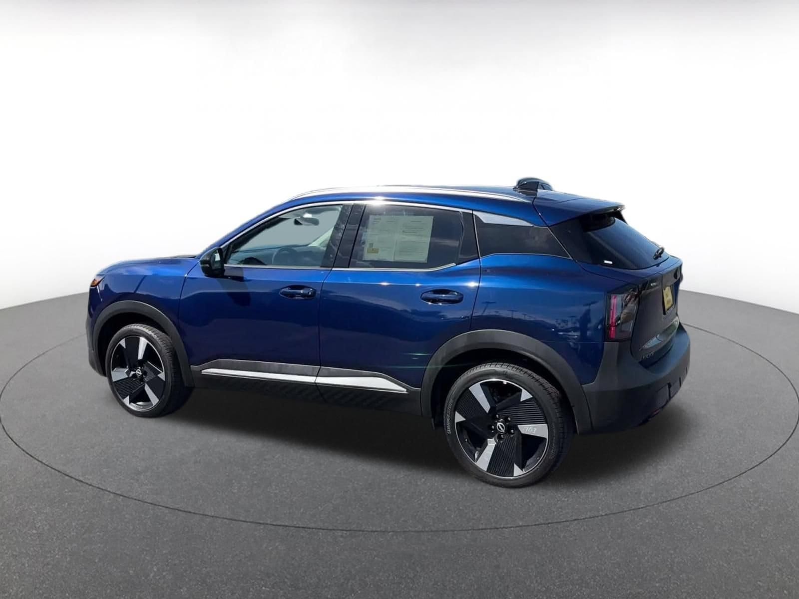 Thumbnail: 2026 Nissan Kicks - 9
