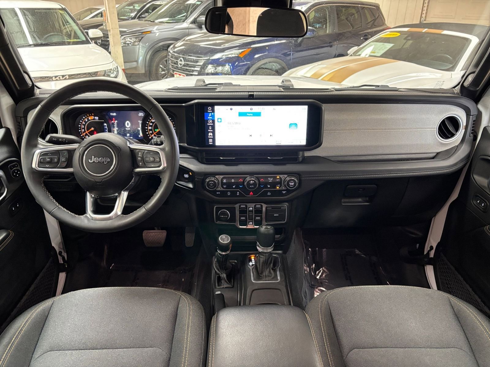 Thumbnail: 2025 Jeep Wrangler - 32