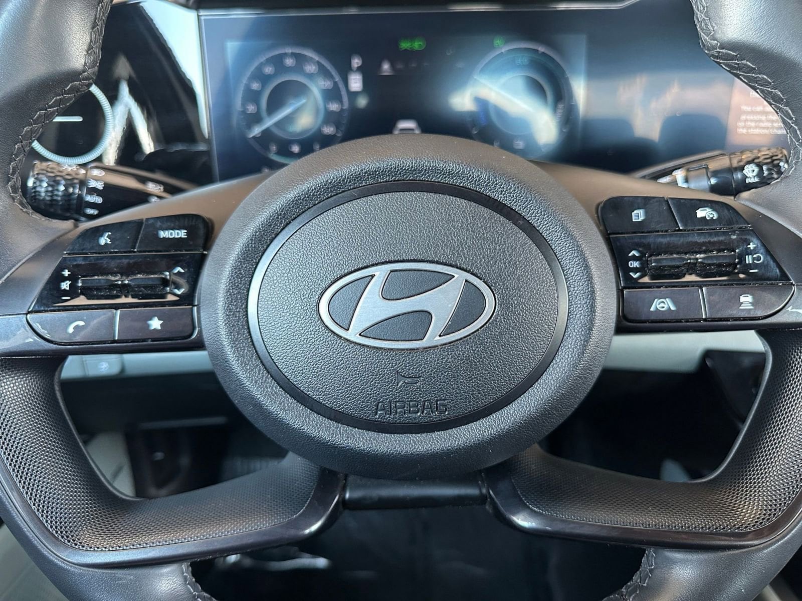 Thumbnail: 2025 Hyundai Elantra - 28