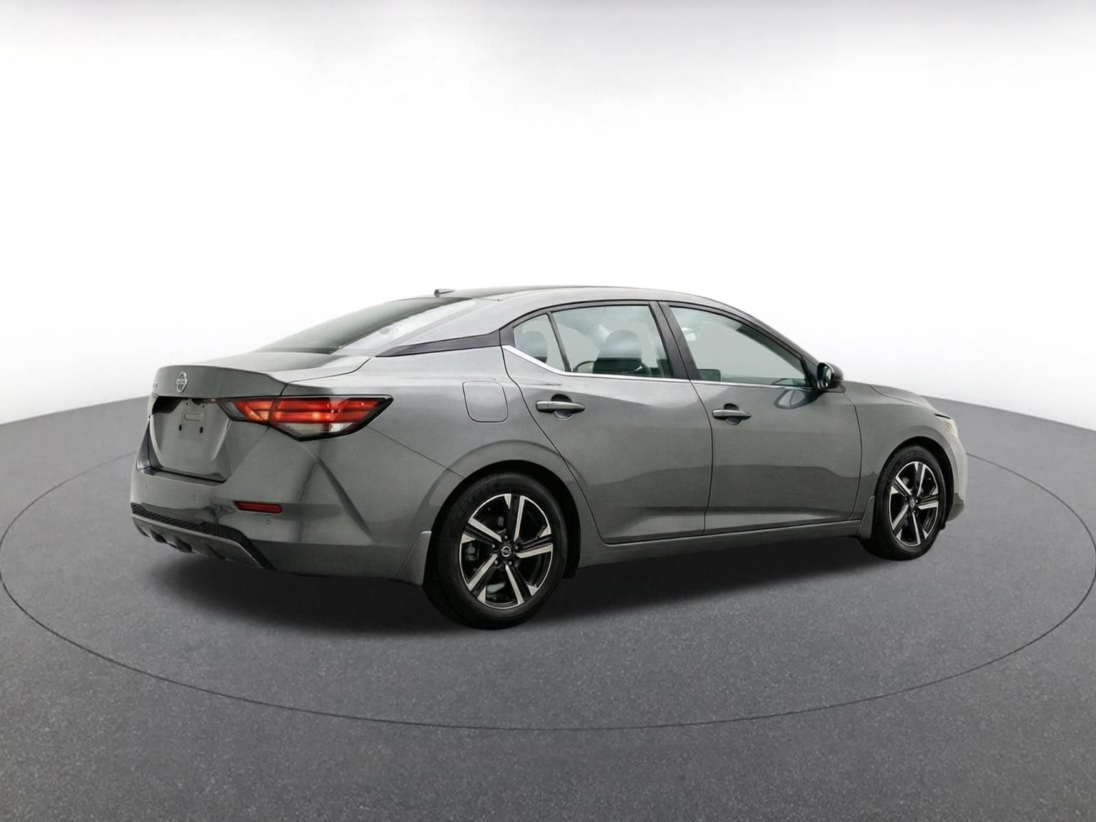 Thumbnail: 2025 Nissan Sentra - 9