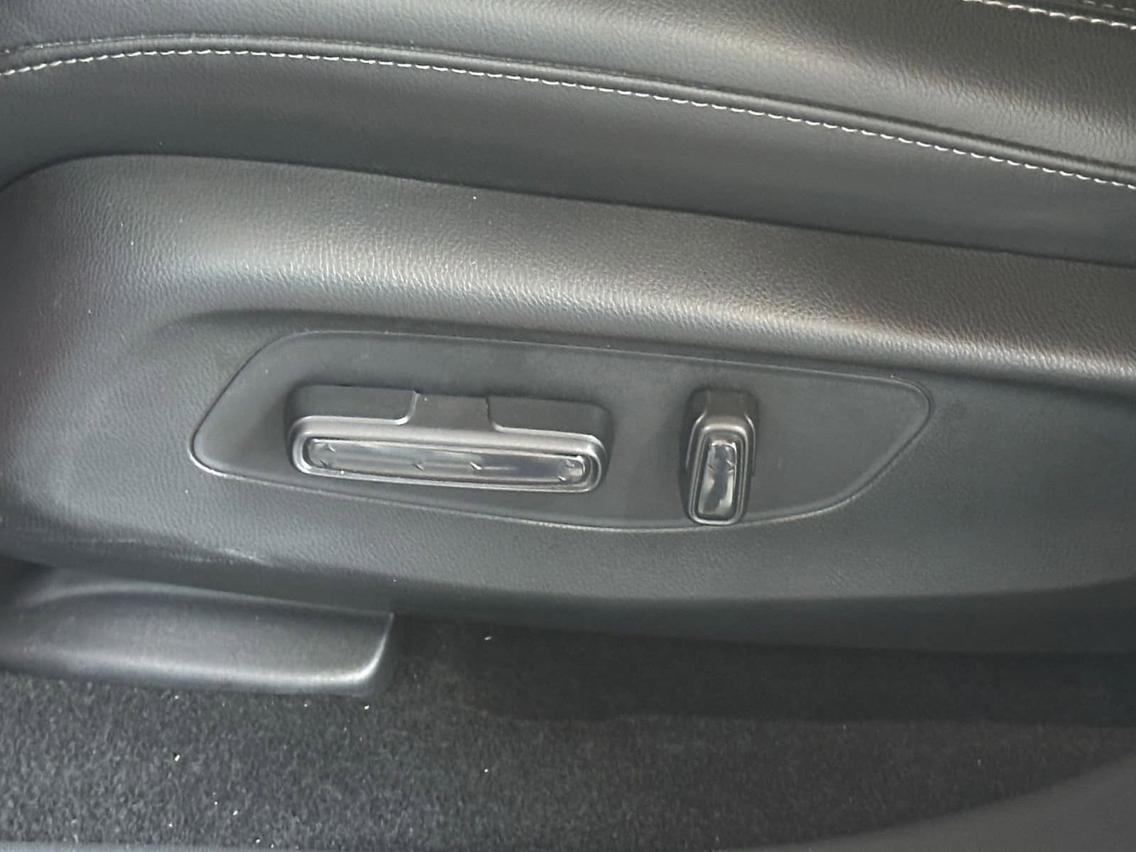 Thumbnail: 2025 Honda HR-V - 24