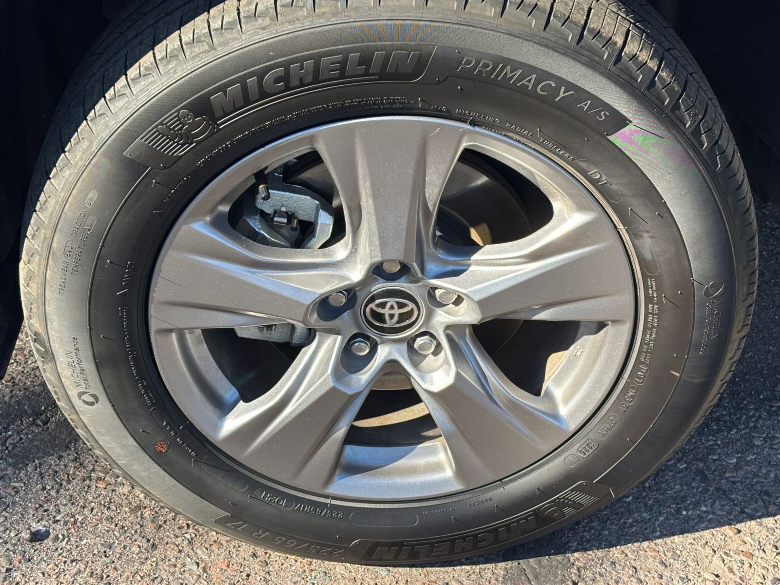 Thumbnail: 2025 Toyota RAV4 - 29