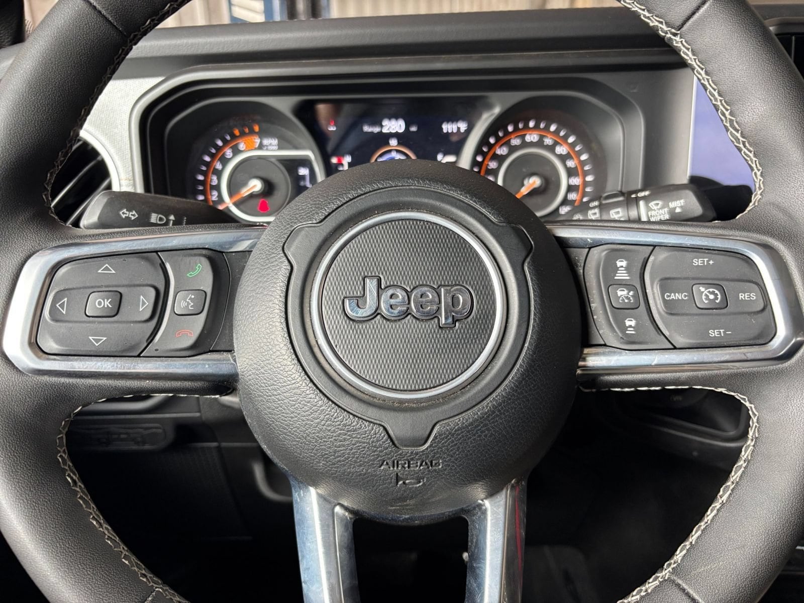 Thumbnail: 2025 Jeep Wrangler - 28