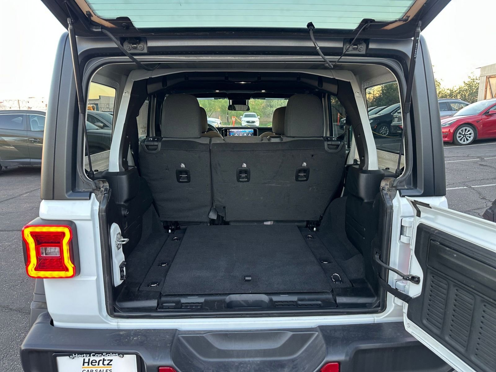 Thumbnail: 2025 Jeep Wrangler - 30