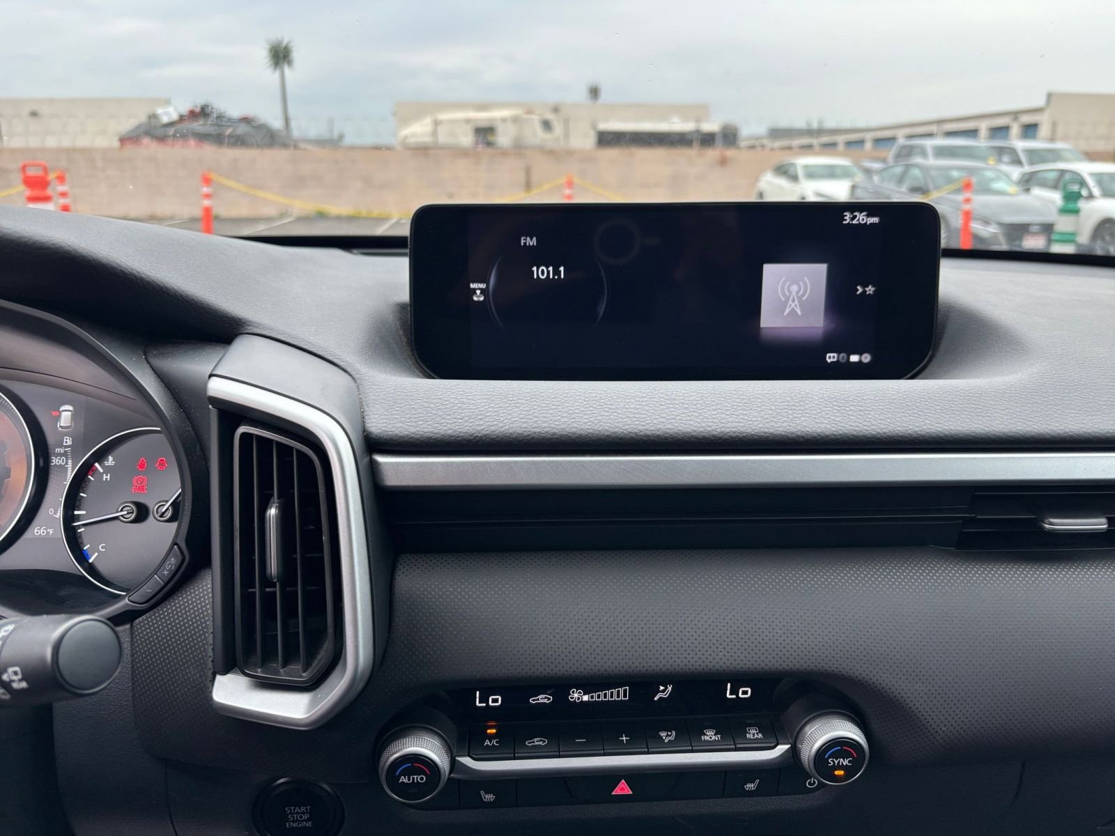 Thumbnail: 2025 Mazda CX-50 - 21