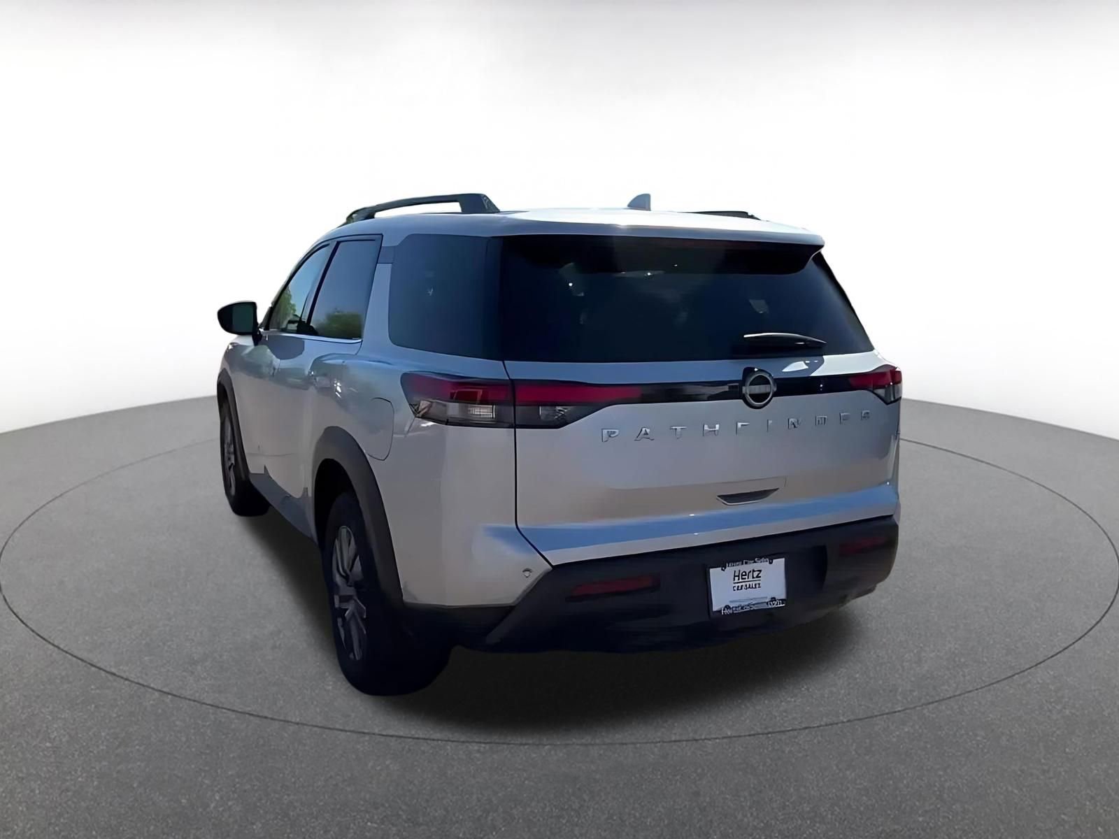 Thumbnail: 2025 Nissan Pathfinder - 11